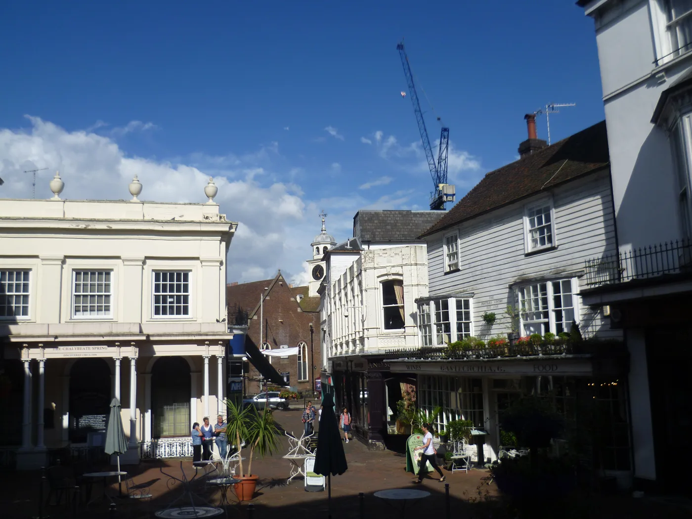 The Pantiles in Royal Tunbridge Wells, with the colonnaded Bath House at the Chalybeate Spring on the left.