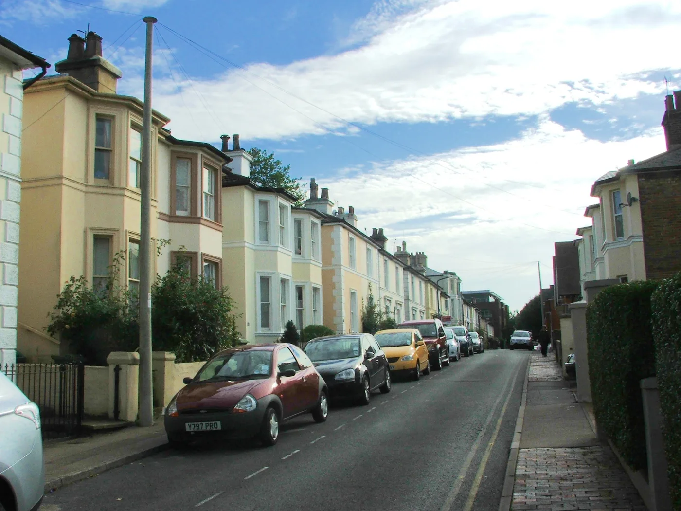 Calverley Street, Royal Tunbridge Wells, one of the terraced streets where every container goes out at the kerb