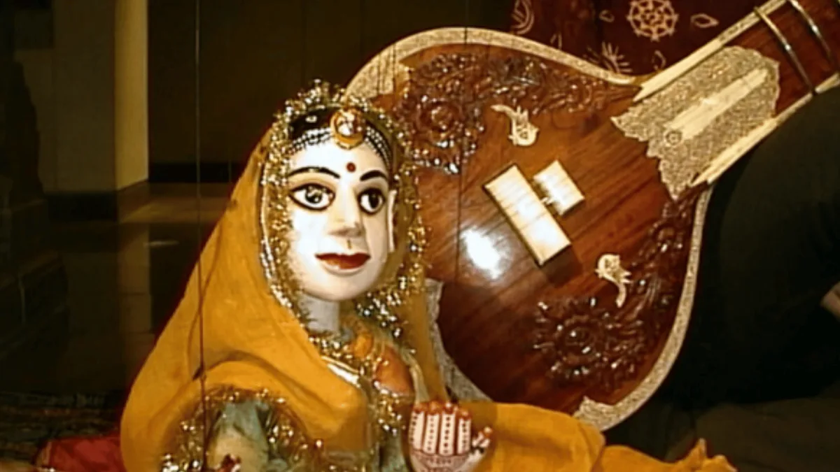 Saraswati, the Rajasthani string puppet Indigo Moon Theatre brings to Royal Victoria Place on Thursday 29 October